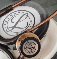 5809 3M™ Littmann® Classic III™ Stetoskop, Bakır Çan, Çikolata Hortum