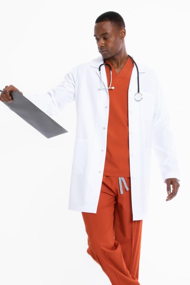UZUN BOY, KLASİK YAKA, ERKEK DOKTOR ÖNLÜĞÜ