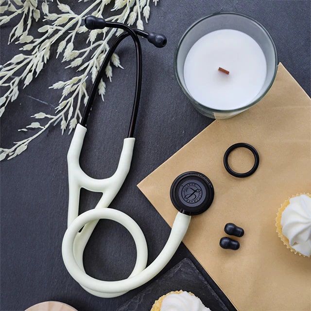 6186 3M™ Littmann® Cardiology IV™ Stetoskop, Kaymak Taşı Saten Hortum